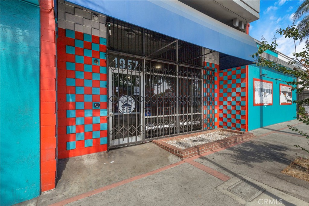 main property photo 23