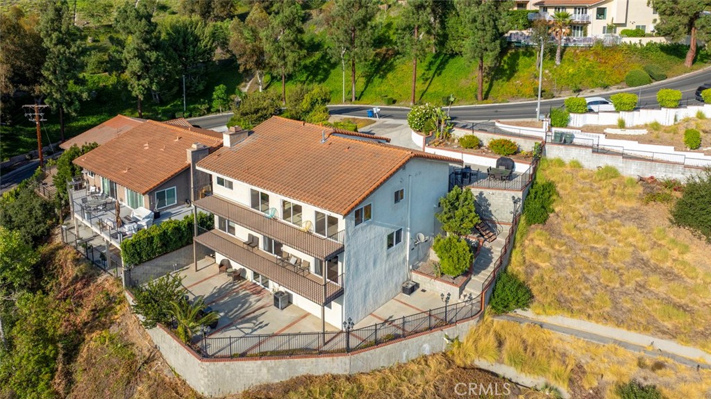 main property photo 46