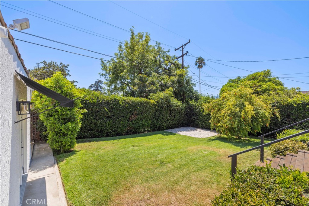 main property photo 51