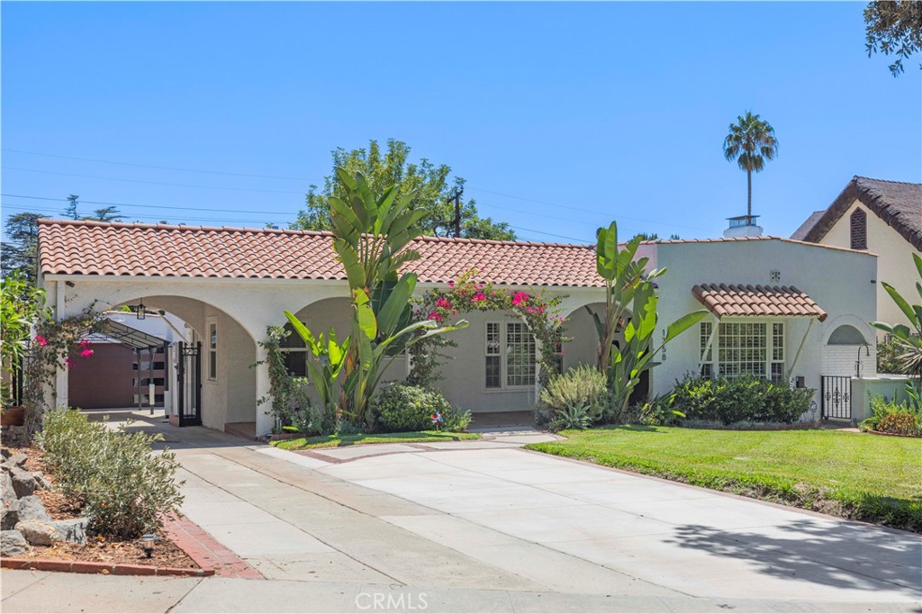 main property photo 59