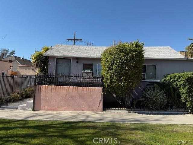 main property photo 10