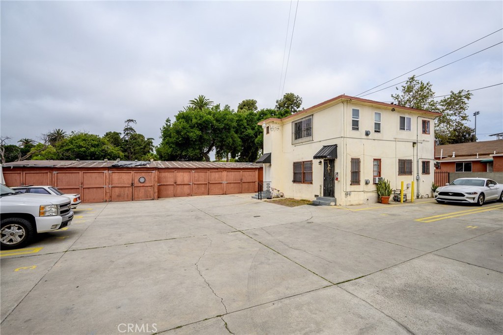 main property photo 19