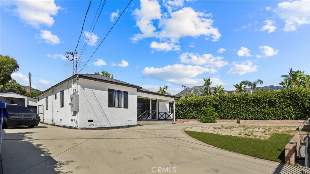main property photo 4