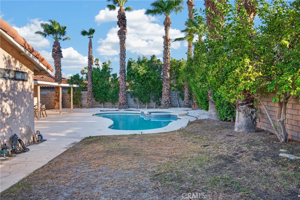 main property photo 51