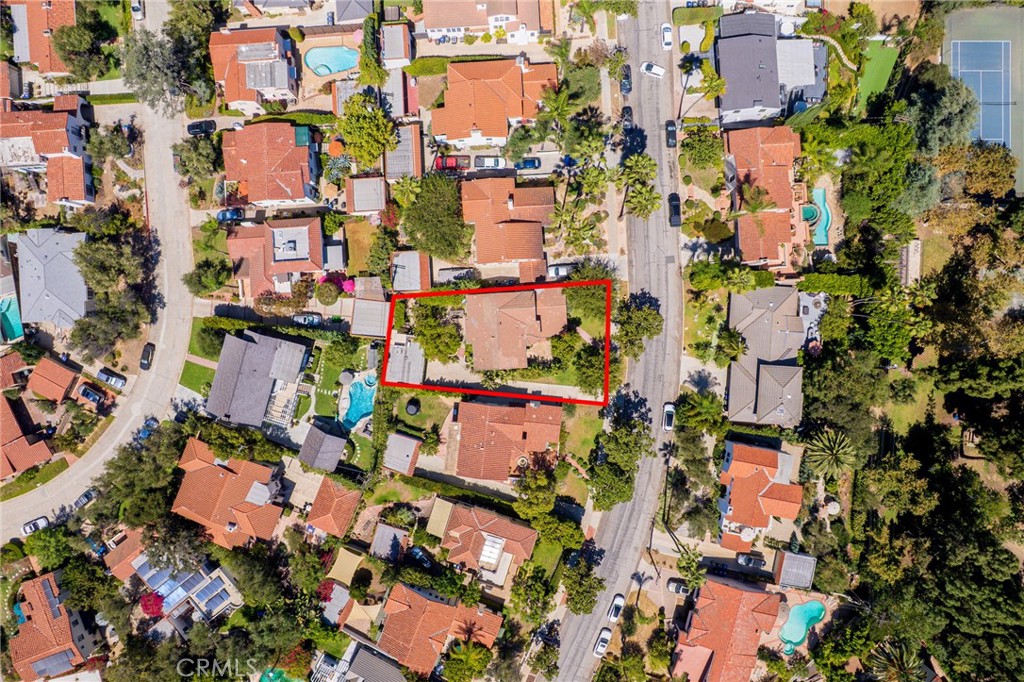 main property photo 16