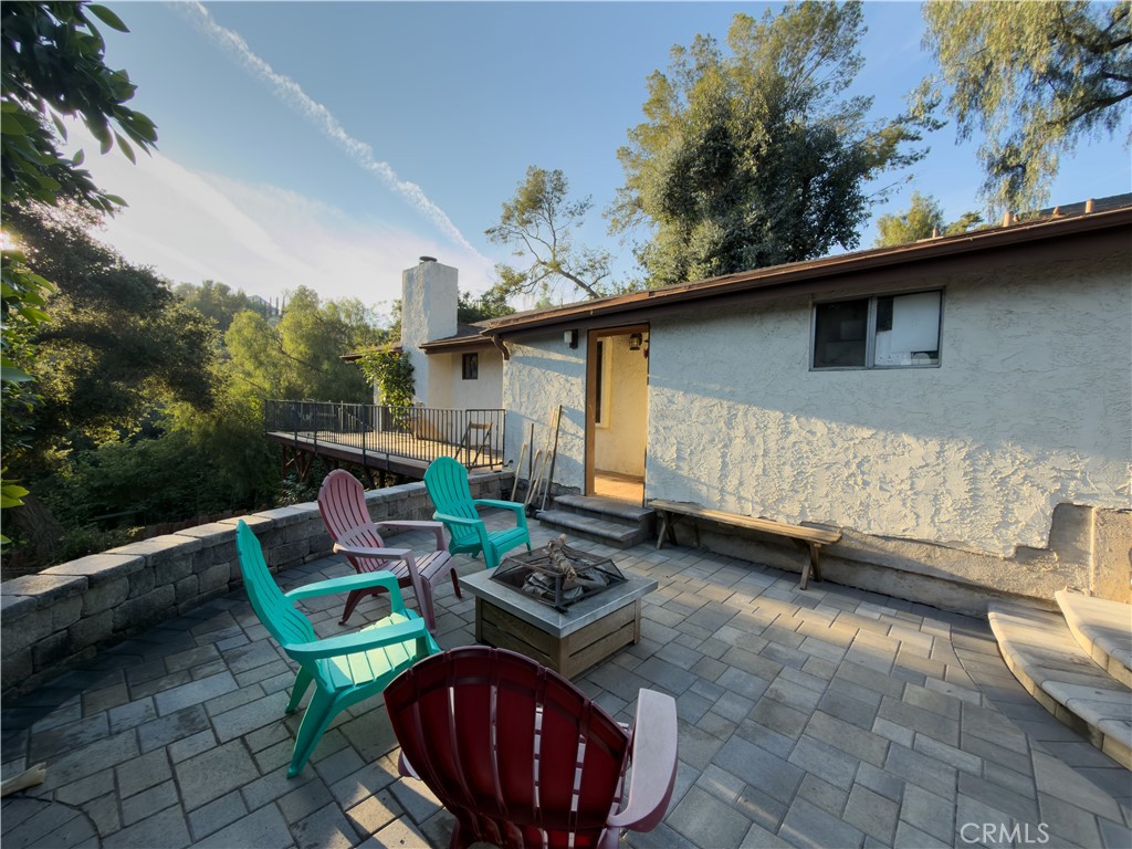 main property photo 6