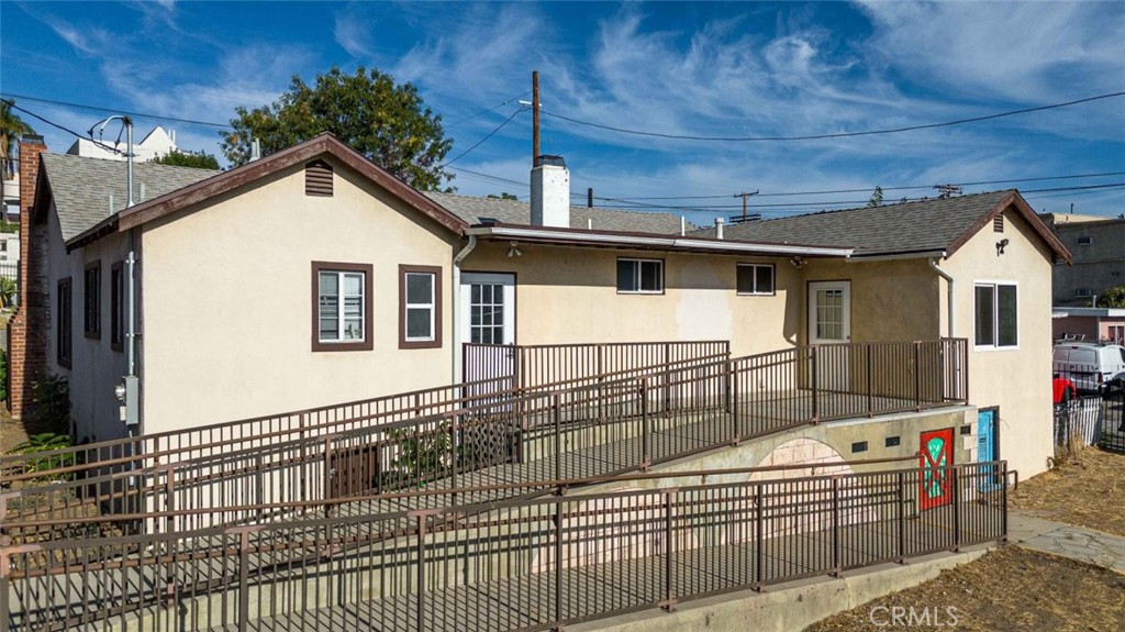main property photo 16