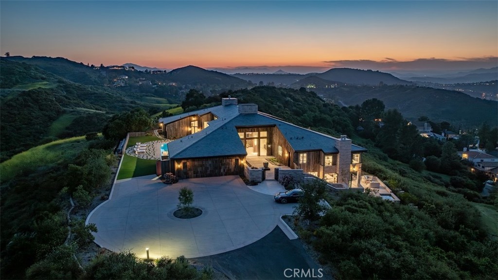 main property photo 50