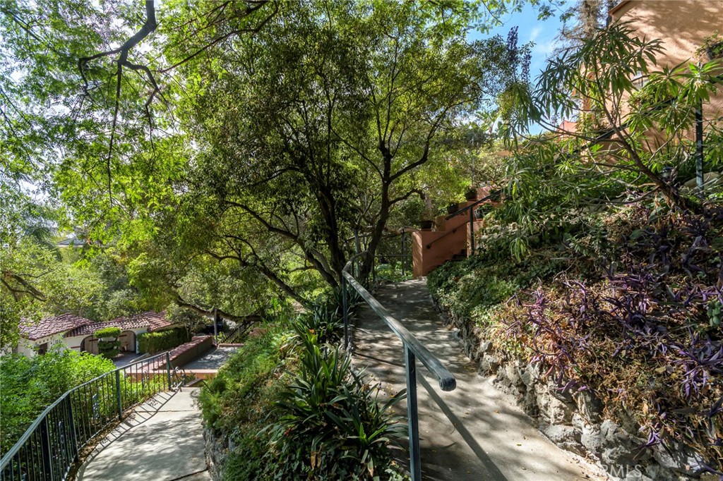 main property photo 66