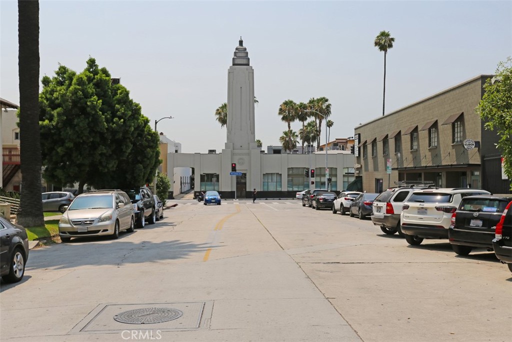main property photo 37
