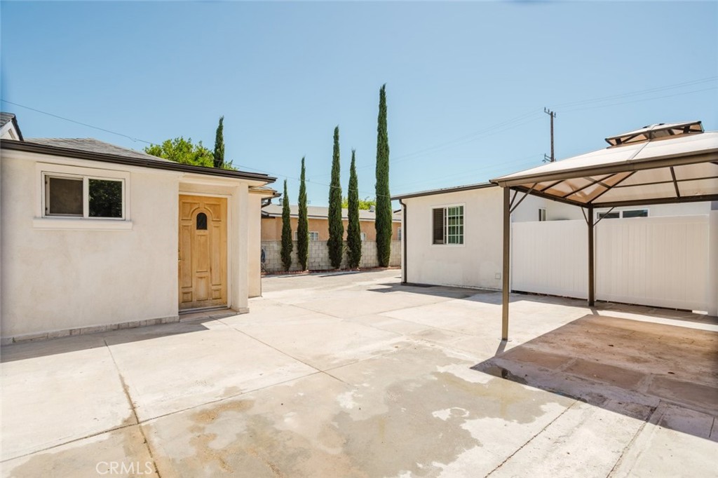 main property photo 67