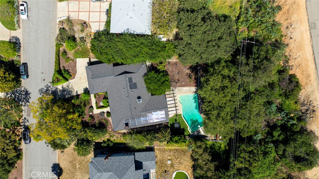 main property photo 58
