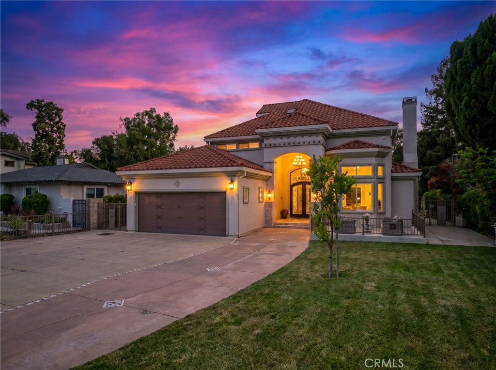 main property photo 4