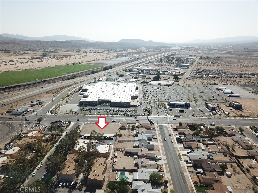 main property photo 8