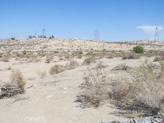 main property photo 5