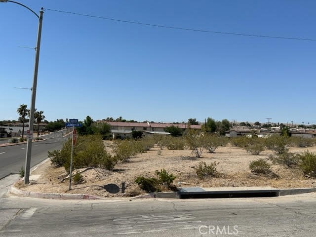 main property photo 6