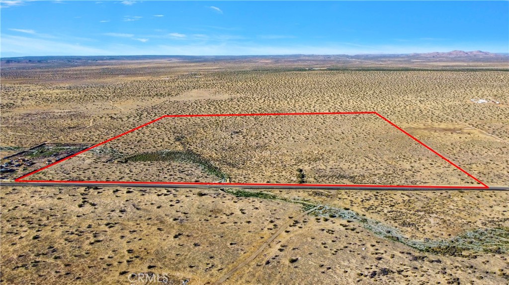 main property photo 17