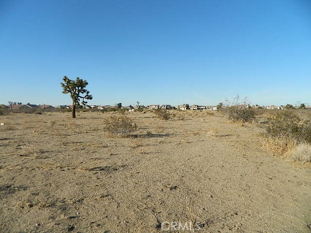 main property photo 4