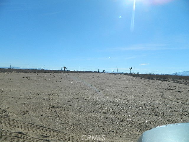 main property photo 6