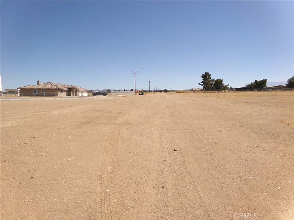 main property photo 4