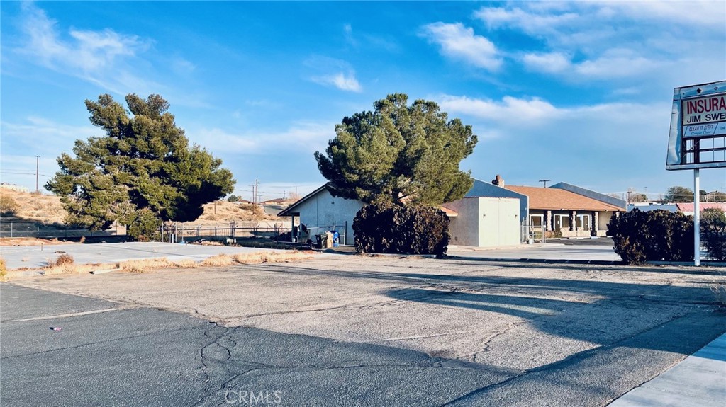 main property photo 29