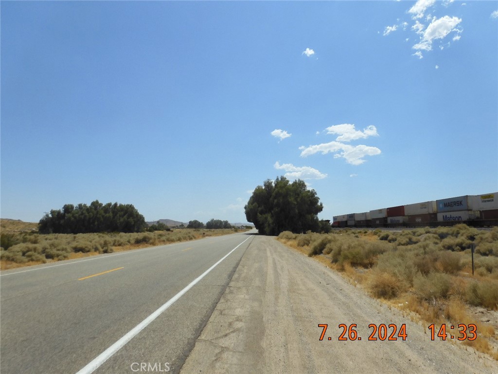main property photo 11