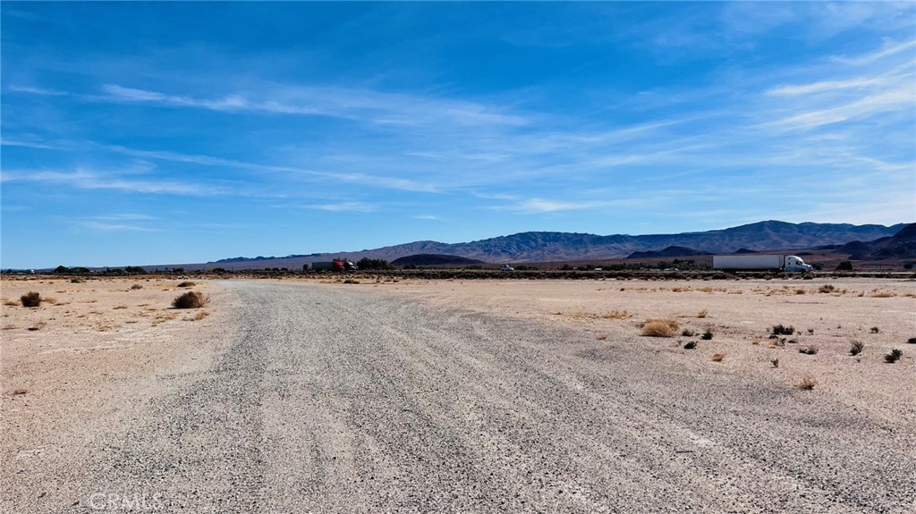 main property photo 17