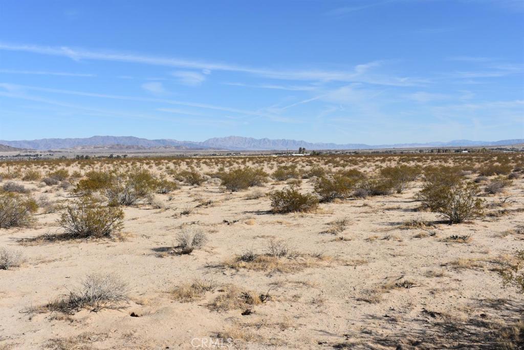 main property photo 8