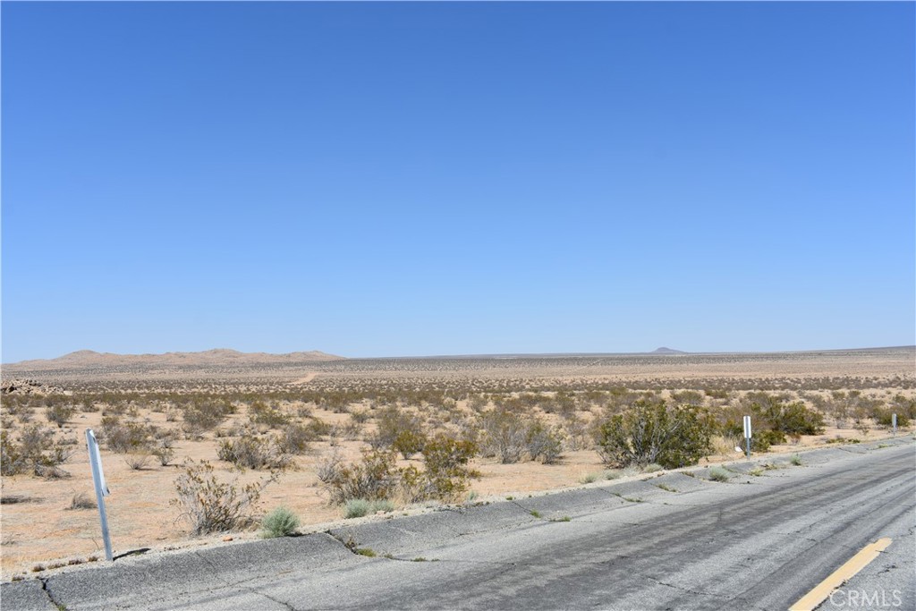 main property photo 9