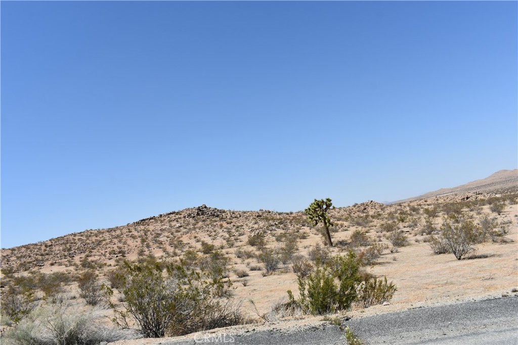 main property photo 6