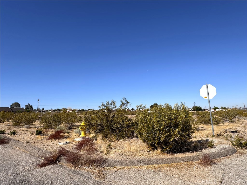 main property photo 6