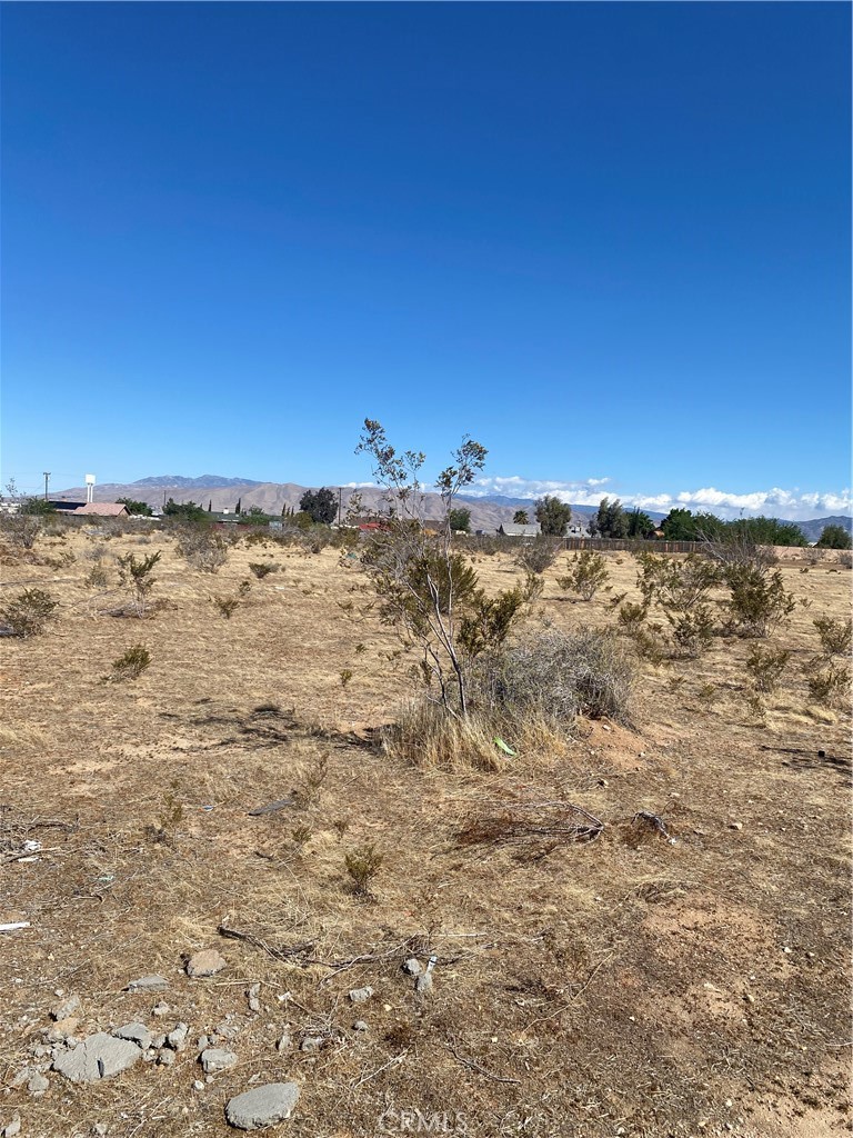 main property photo 18