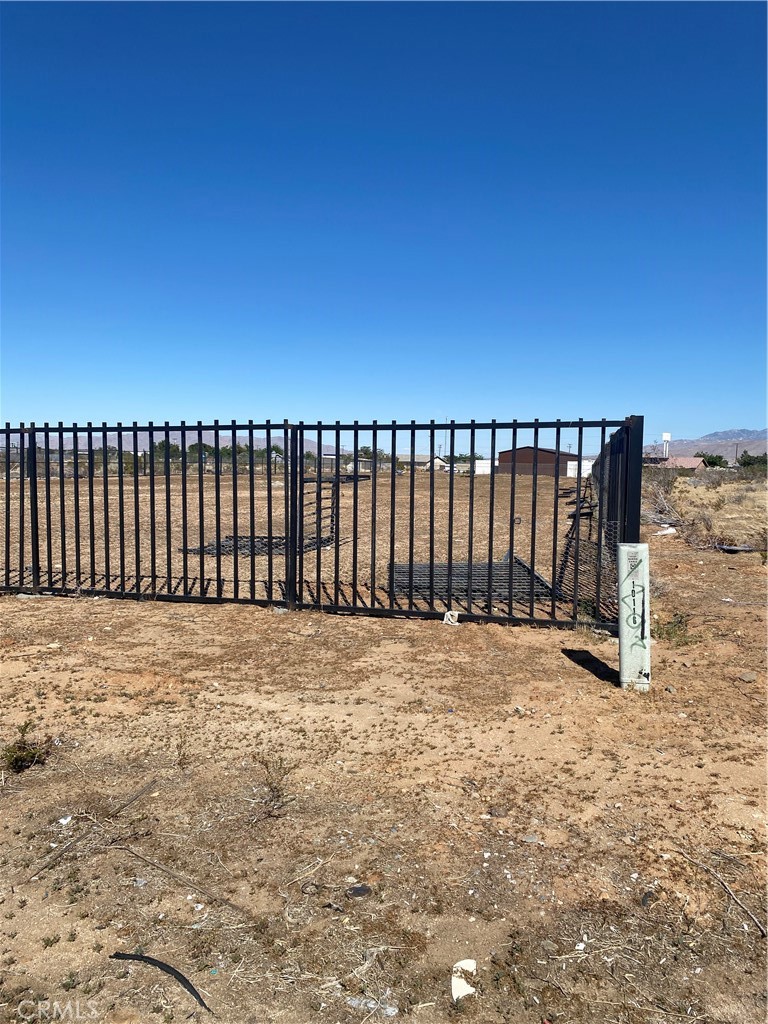 main property photo 3