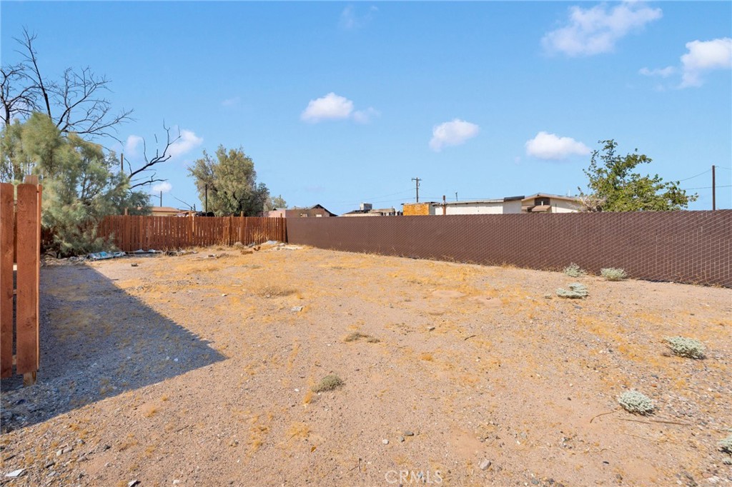 main property photo 12