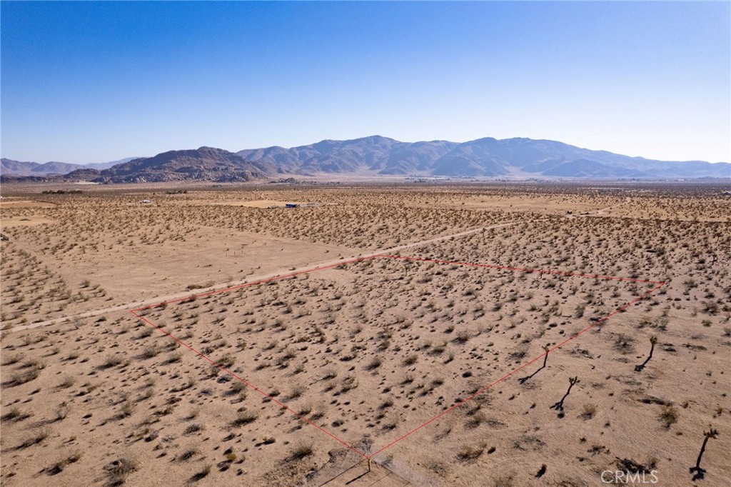 main property photo 12