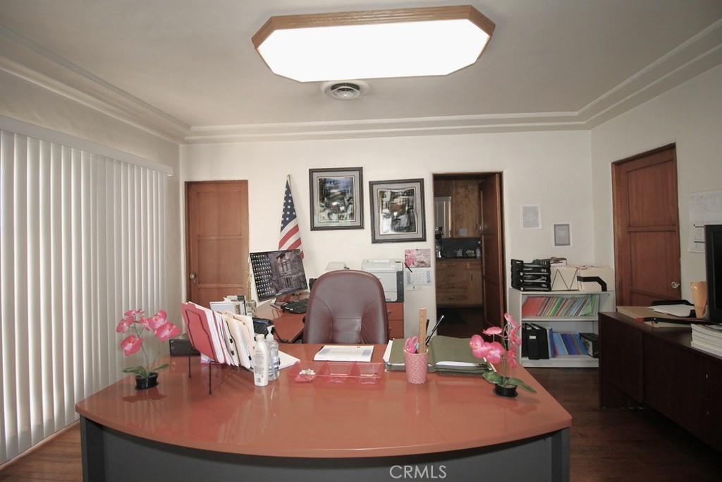main property photo 49