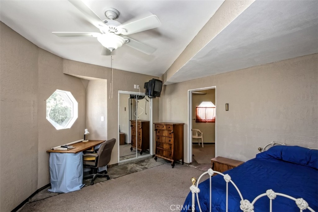 main property photo 41