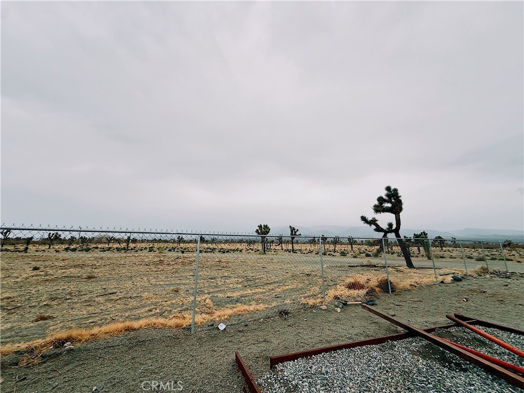 main property photo 17