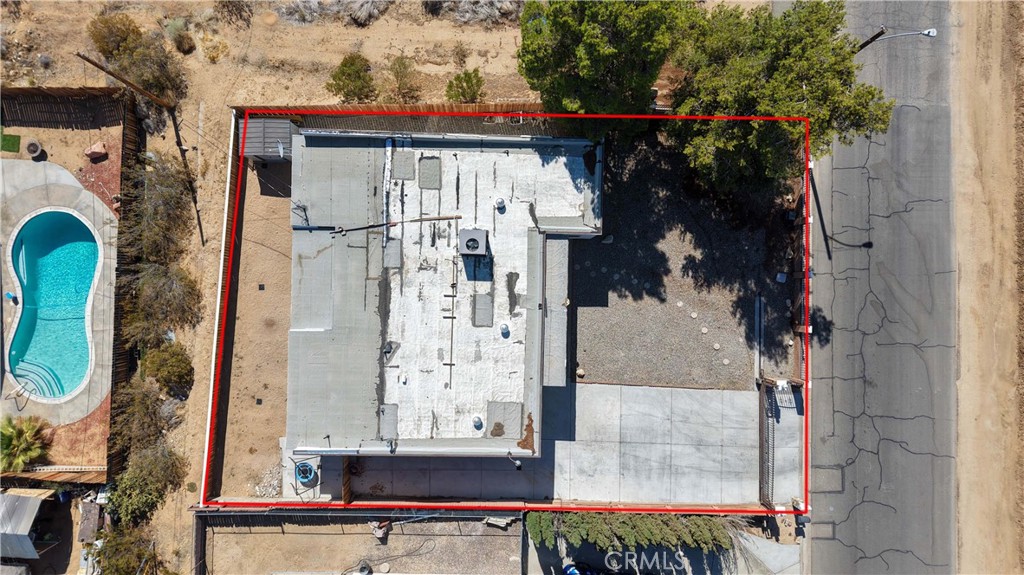 main property photo 35
