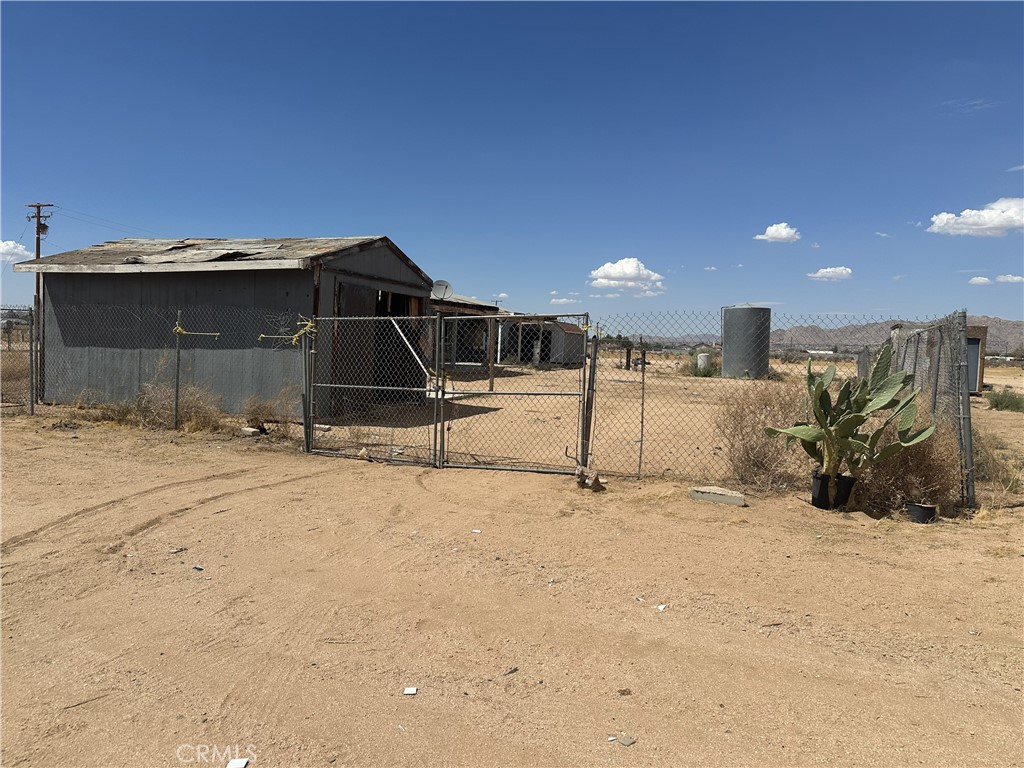 main property photo 7