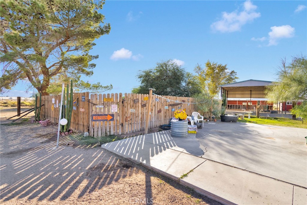 main property photo 49