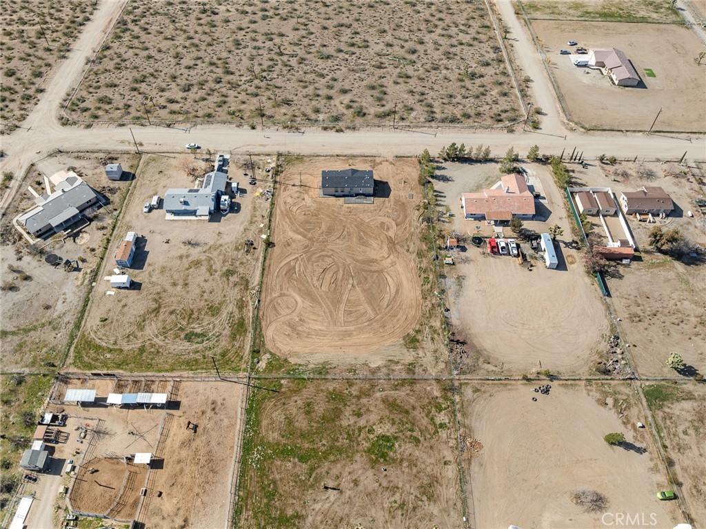 main property photo 38
