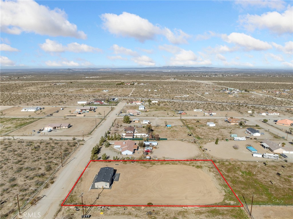 main property photo 40