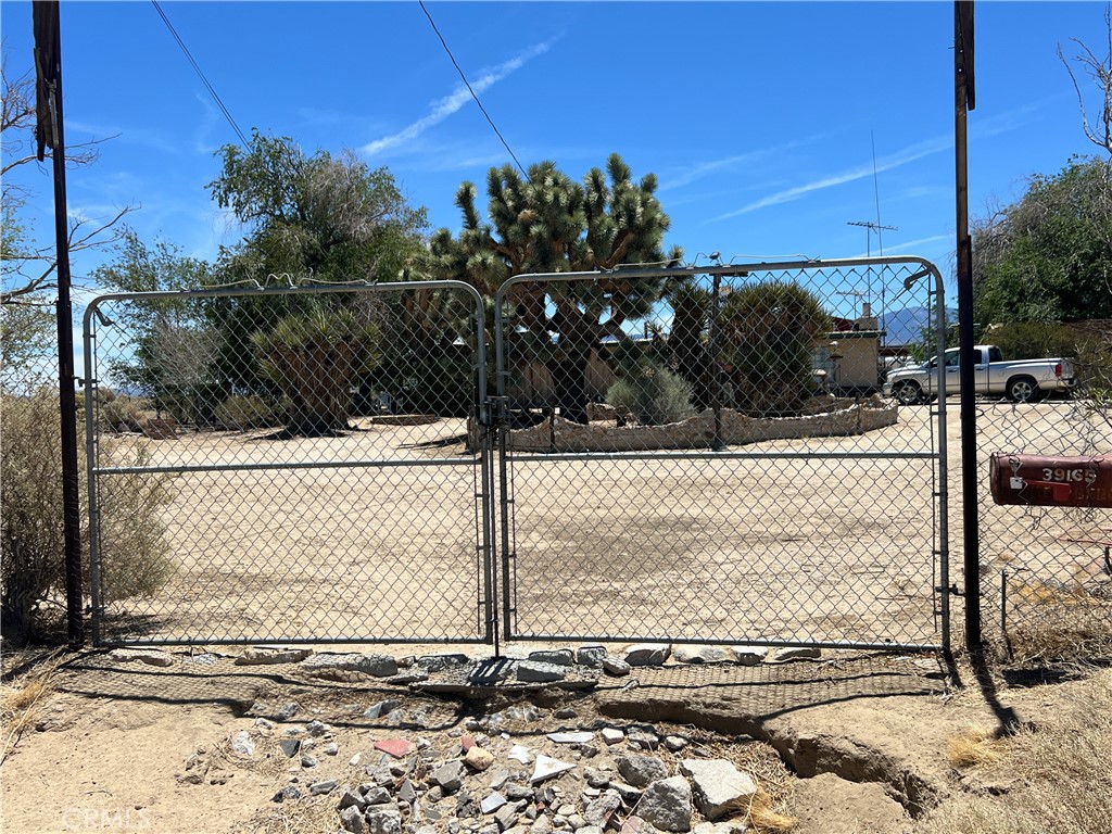 main property photo 7