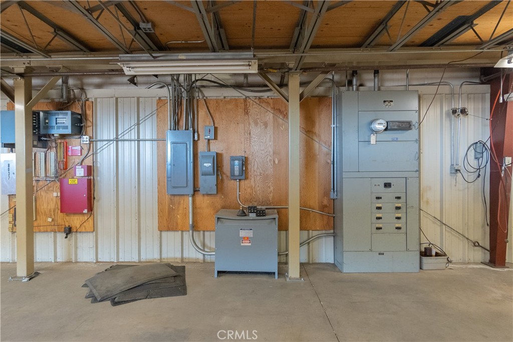 main property photo 12