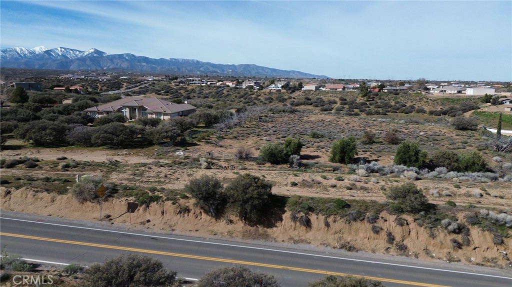main property photo 16