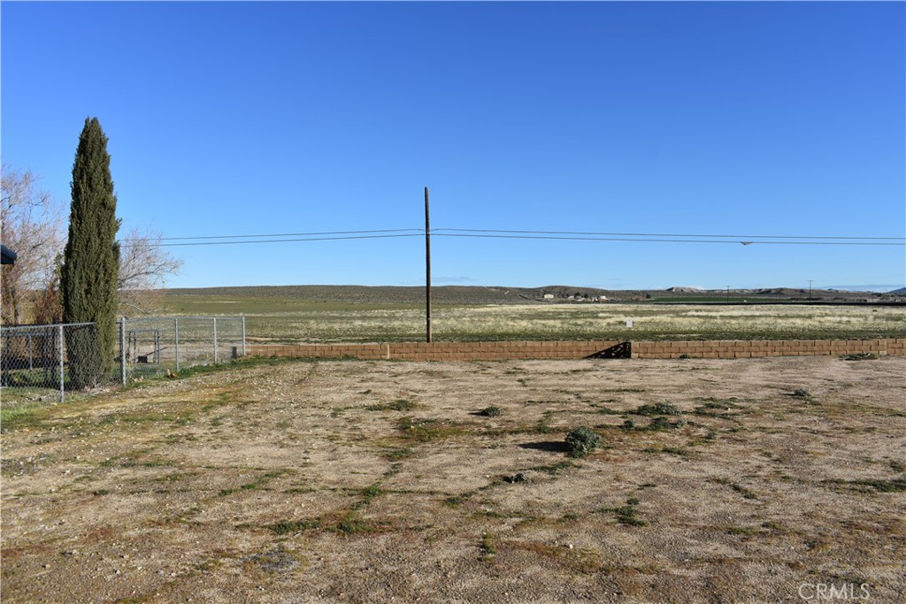 main property photo 11