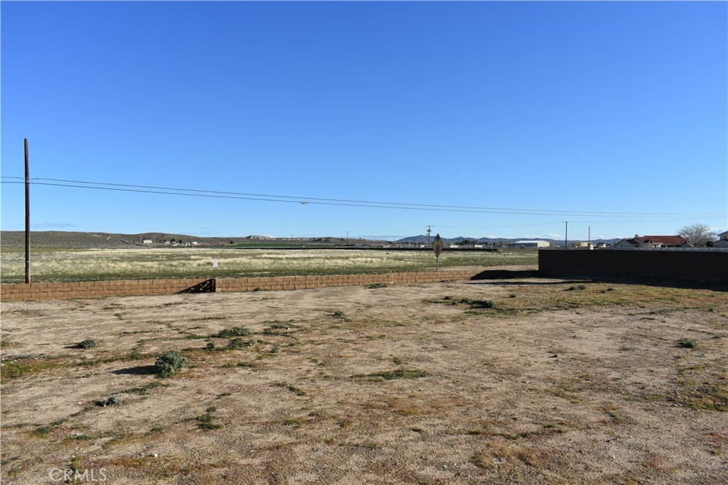main property photo 13