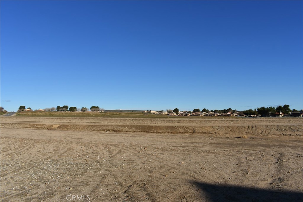 main property photo 31