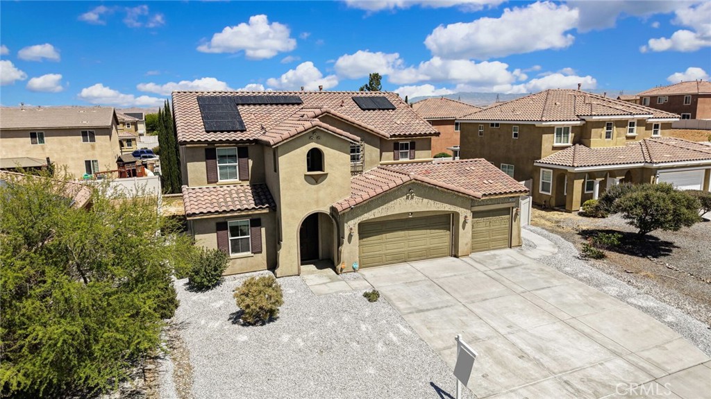 main property photo 18